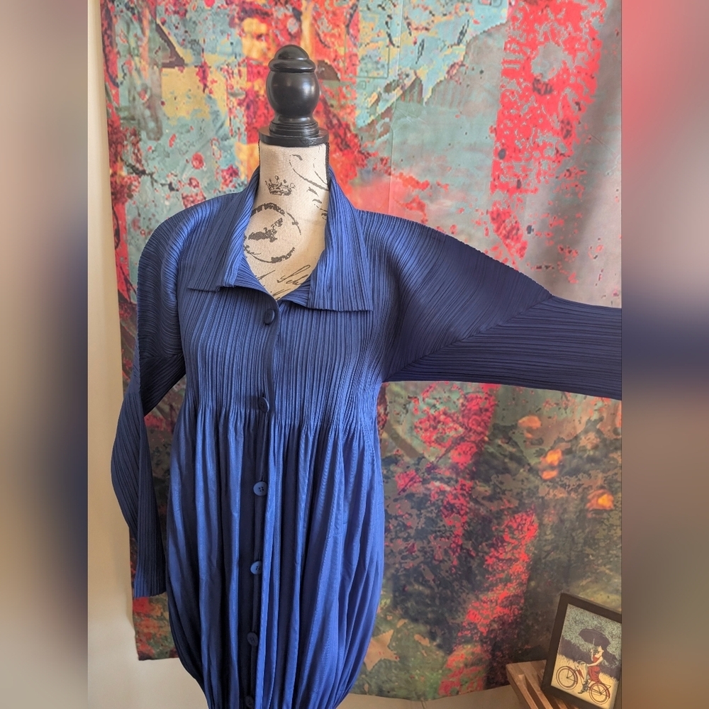 Issey Miyake Pleats Please plissé button-up Dress (Blue) - Picture 3 of 6